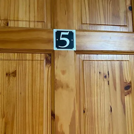 Apartment Donegal Lodgings Apt 5